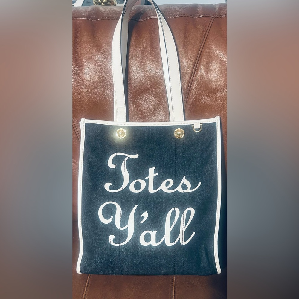 Draper James Denim Totes Y’all bag in EUC